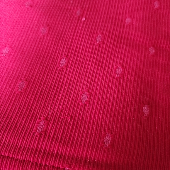 Red woven placemats qty 6 - Picture 3 of 3